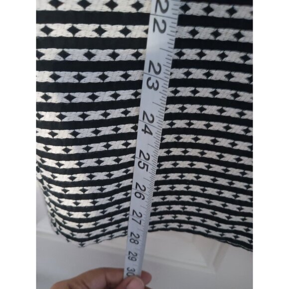 Merona Pencil Skirt Size 14 Black White Textured Diamond Career Straights - Picture 2 of 5